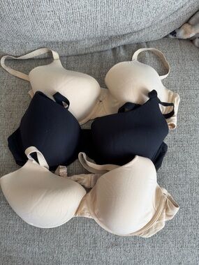 Adore Me Nude and Black T-Shirt Bras - 3 Pack